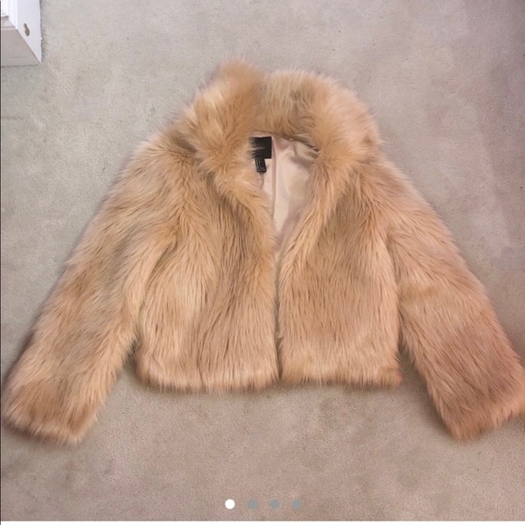 FAUX FUR JACKET - Picture 1 of 4